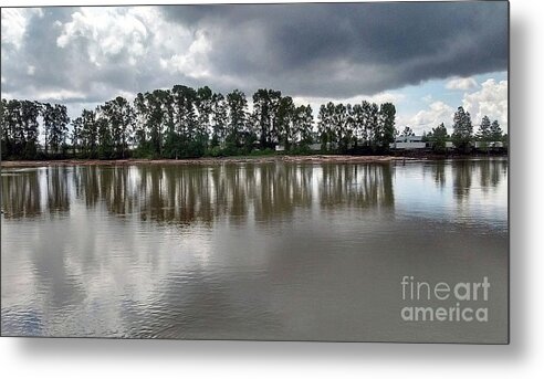 River Metal Print featuring the photograph Horizon Line by Bill Thomson