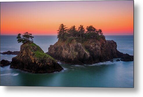 Sunrise Metal Print featuring the photograph Islands in the Sea by Darren White