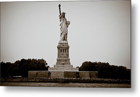 Lady Liberty Metal Print featuring the photograph Liftin' Me Higher by David Sutton