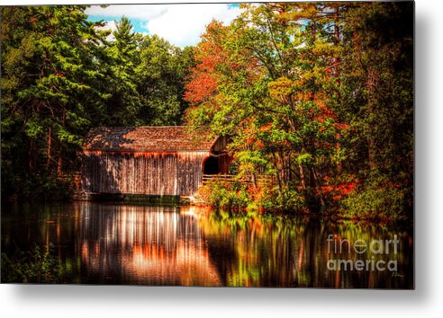 Vermont Covered Bridge Metal Print featuring the photograph Vermont Covered Bridge by Tina LeCour