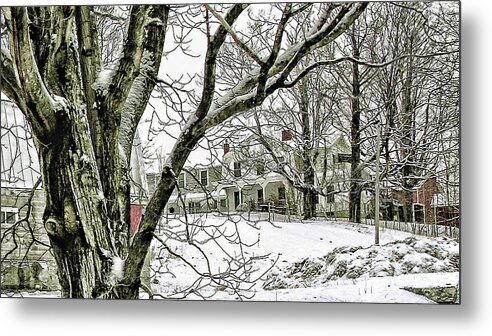 Hallowell Metal Print featuring the photograph The Inn #2 by Laura Mace Rand