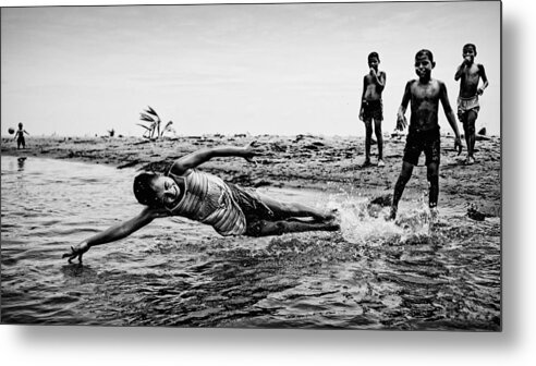 Water Metal Print featuring the photograph Children In The Water by Paul Gs