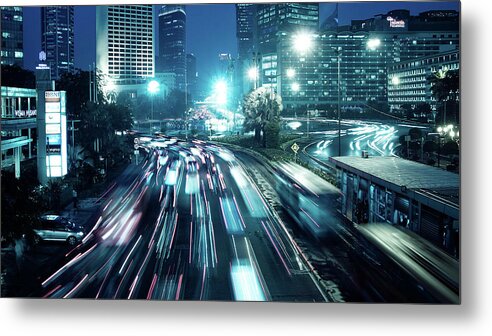Blurred Motion Metal Print featuring the photograph Hi Roundabout by Onny Carr