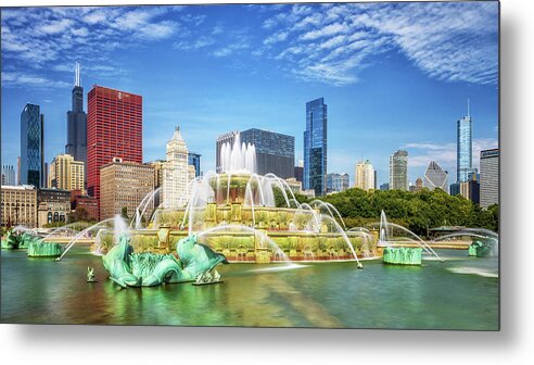 Buckingham Fountain Metal Print featuring the photograph Buckingham Fountain - Grant Park - Chicago, IL by Susan Rissi Tregoning