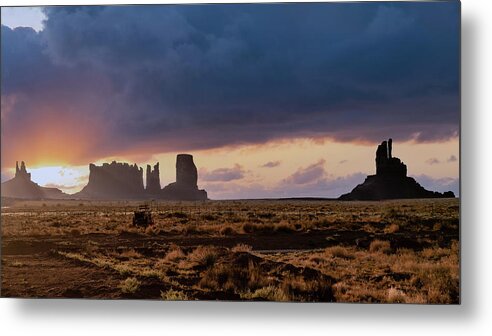 Sunset Metal Print featuring the photograph Shadowy Silhouettes - Monument Valley by G Lamar Yancy