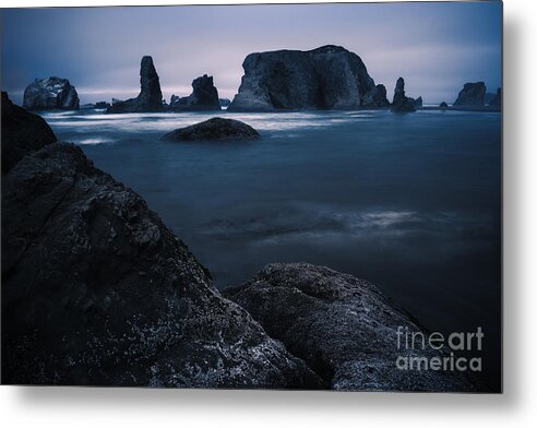 Sea Stacks Metal Print featuring the photograph Sea Stack Galloree by Gene Garnace