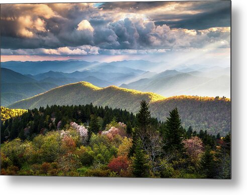 Great Smoky Mountains Metal Print featuring the photograph Great Smoky Mountains National Park - The Ridge by Dave Allen
