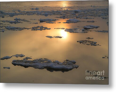 Water Metal Print featuring the photograph Lonely Night by Chuck Alaimo