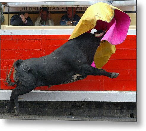 Bullfighting Metal Print featuring the photograph Blind Bull by Rafa Rivas