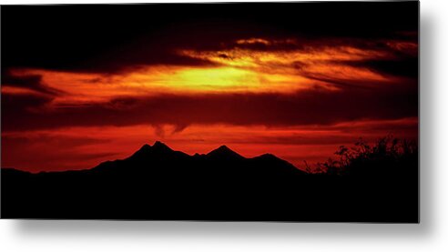 Sun Metal Print featuring the photograph Tucson Mountain Sunset h1854 by Mark Myhaver