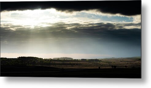 Baslow Metal Print featuring the photograph Shining through at Baslow Edge by Scott Lyons