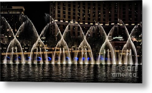 Dancing Metal Print featuring the photograph Fountain at Bellagio 4 by Walt Foegelle