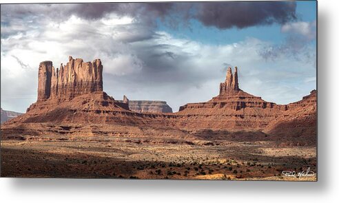 Arizona Metal Print featuring the photograph Monument Valley by Paul Martin