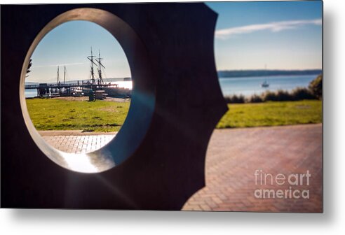 Seattle Metal Print featuring the photograph Circular view by Agnes Caruso