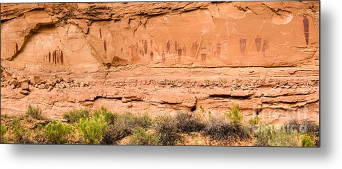 Horseshoe Canyon Metal Print featuring the photograph Horseshoe Canyon Great Gallery Panorama Pictographs by Gary Whitton