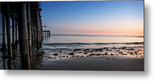 Water's Edge Metal Print featuring the photograph Malibu Beach Sunset #1 by Jenniferphotographyimaging