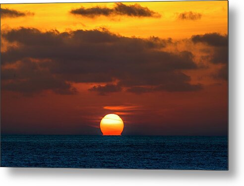_mexico-mazatlan-area Metal Print featuring the photograph Tonights Sunset by Tommy Farnsworth