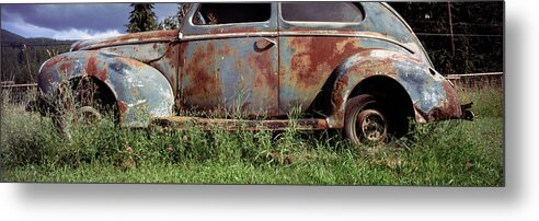 617 Metal Print featuring the photograph Ford V8 Truck Rusting by Sonny Ryse