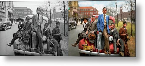 Chicaog Metal Print featuring the photograph City - Chicago, IL - Me and the boys 1941 - Side by Side by Mike Savad