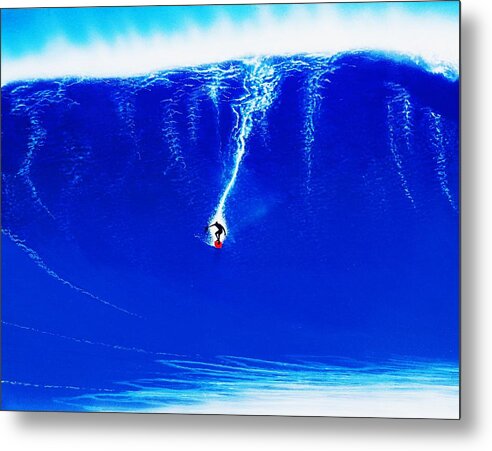 Sports Metal Print featuring the painting Jaws at 70 Feet by John Kaelin