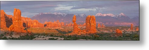 Arches Metal Print featuring the photograph Arches National Park Sunset by Aaron Spong