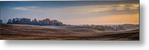 Wisconsin Metal Print featuring the photograph Sweeping Farm by David Heilman