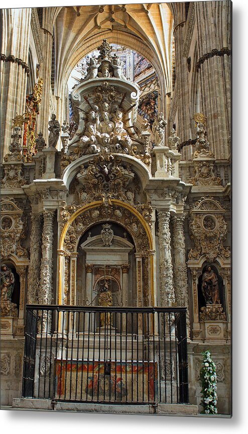 Alter Metal Print featuring the photograph An Alter in the Salamanca Cathedral by Farol Tomson