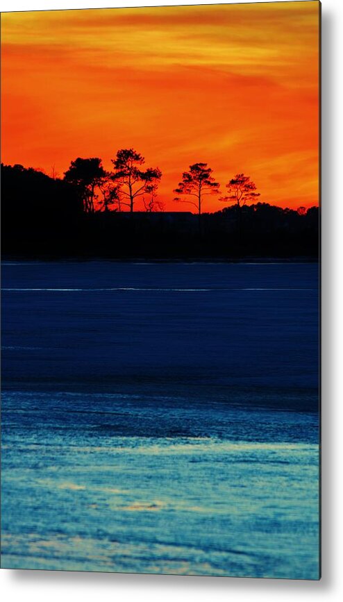 Beach Bum Pics Metal Print featuring the photograph Frozen Glow by Billy Beck