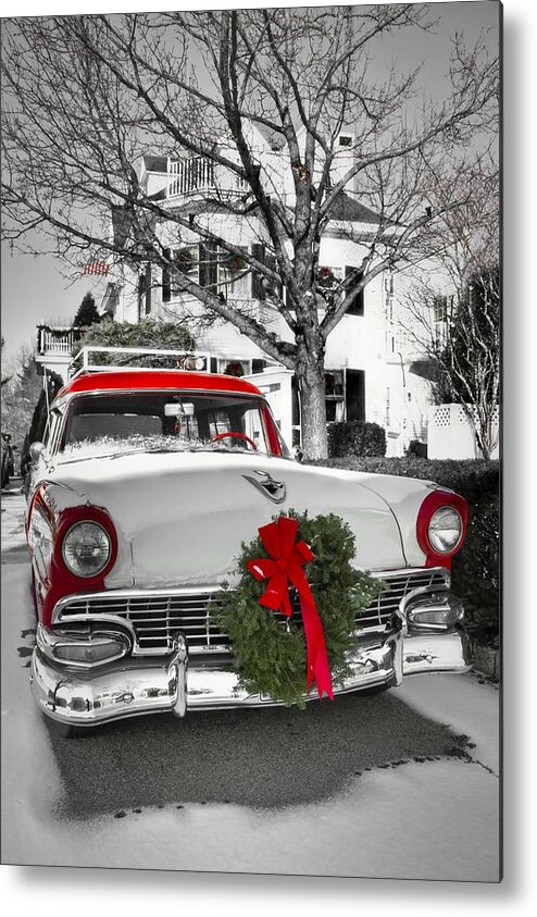 Cars Metal Print featuring the photograph Home for the Holidays by Brenda Giasson