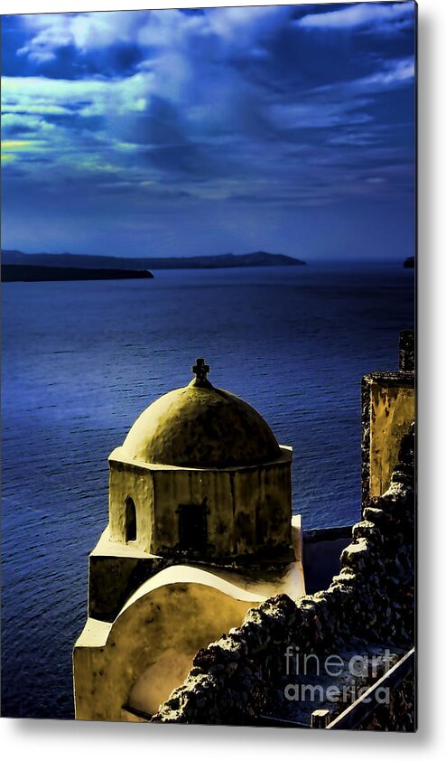 Europe Metal Print featuring the photograph Oia Greece by Tom Prendergast