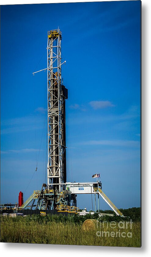 Drilling Rigs Metal Print featuring the photograph Rig 375 by Jim McCain