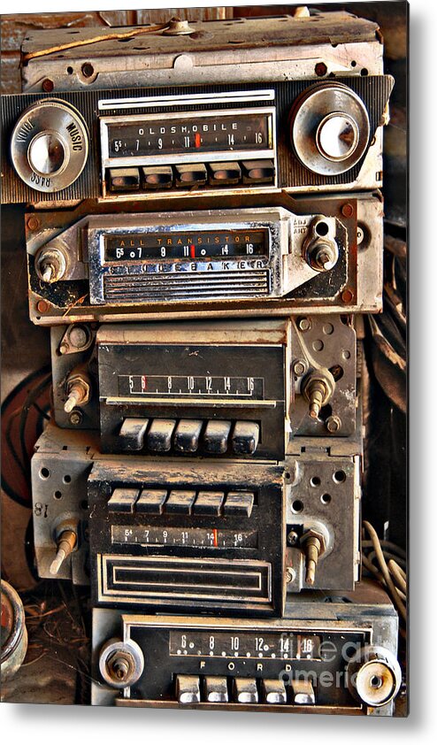Old Radio Metal Print featuring the photograph Soundwiche by Lee Craig