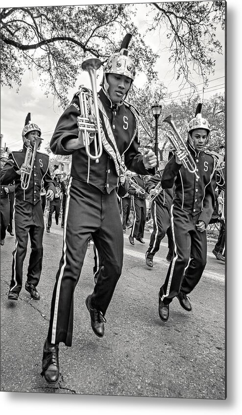  New Orleans Metal Print featuring the photograph Steppin' Out monochrome by Steve Harrington