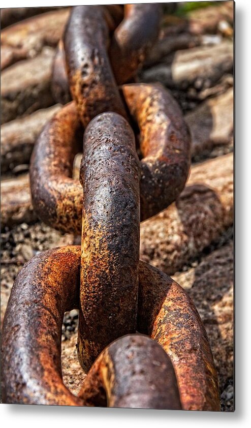 Chain Metal Print featuring the photograph Strong Links by Dave Files