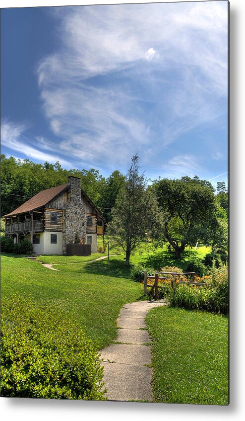 Cabin Metal Print featuring the photograph The Cabin by David Hart
