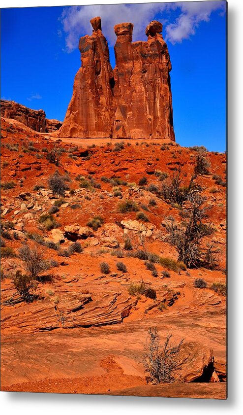 Arches National Park Three Gossips Metal Print featuring the photograph Three Gossips by Walt Sterneman