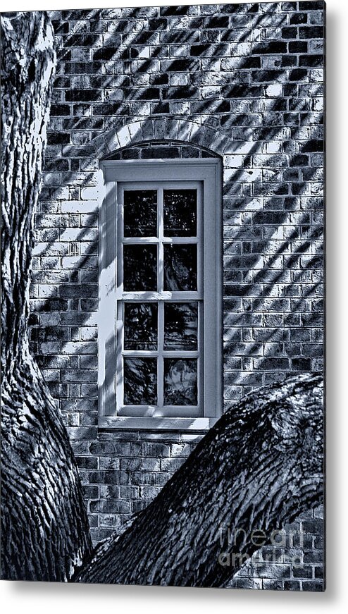 Williamsburg Metal Print featuring the photograph Williamsburg Window by Nigel Fletcher-Jones