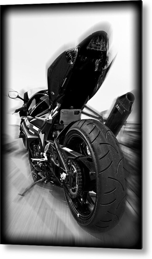 Suzuki Metal Print featuring the photograph Zoomed GSXR by Ricky Barnard