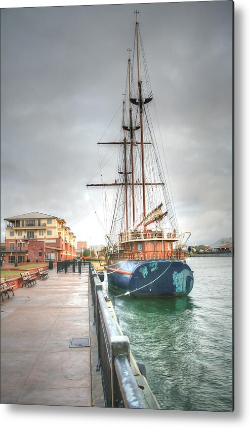 Pensacola Metal Print featuring the photograph Days of Old #1 by David Troxel