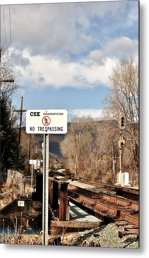 Stop Metal Print featuring the photograph No Trespassing by Swift Family