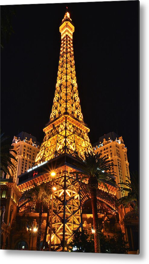 Las Vegas Metal Print featuring the photograph Las Vegas by Ray Mathis