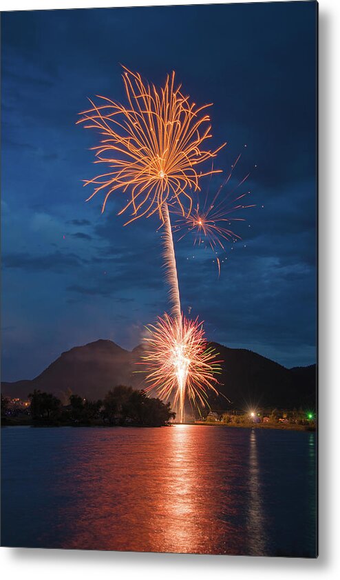 Fireworks Metal Print featuring the photograph A Prodigious Fulmination In Palmer Lake, Colorado by Bijan Pirnia