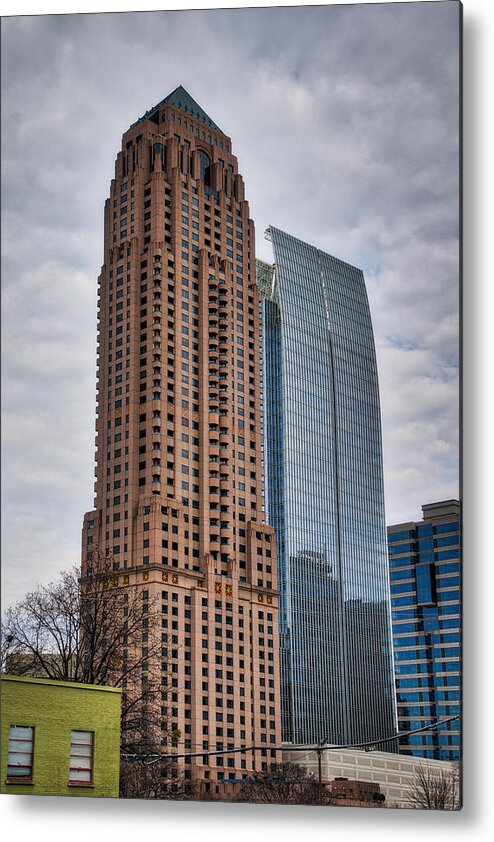 Building Metal Print featuring the photograph Atlanta Highrise by Brett Engle
