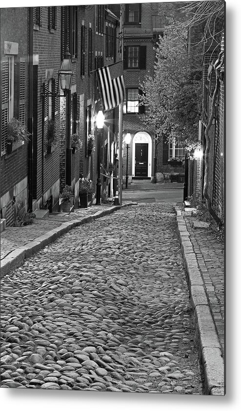 Black And White Metal Print featuring the photograph Boston Acorn Street by Juergen Roth