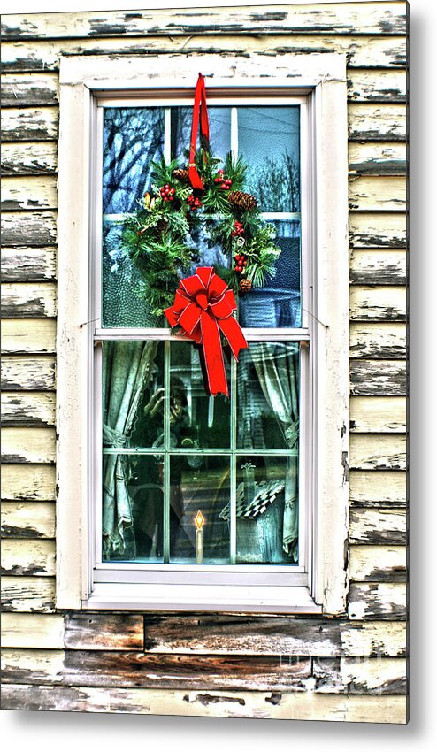 Window Metal Print featuring the photograph Christmas Window by Sandy Moulder