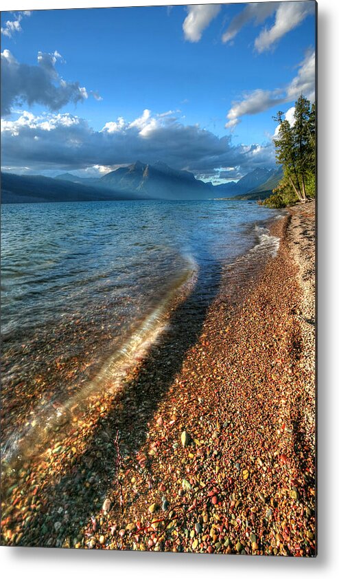 Breaking Metal Print featuring the photograph Crest by David Andersen