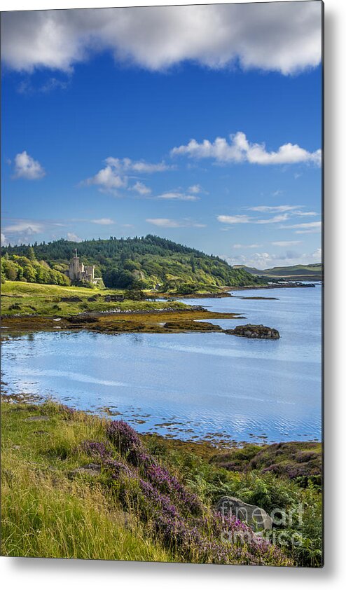 Scotland Metal Print featuring the photograph Dunvegan Castle Isle of Skye by Chris Thaxter