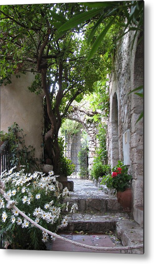 Eze Metal Print featuring the photograph Eze Passageway by Carla Parris