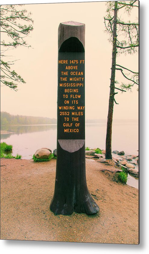 Itasca Park Metal Print featuring the photograph Itasca Marker Nostalgic by Nancy Dunivin
