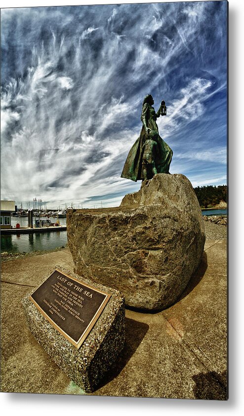 Statue Metal Print featuring the photograph Lady of the Sea by Tony Locke